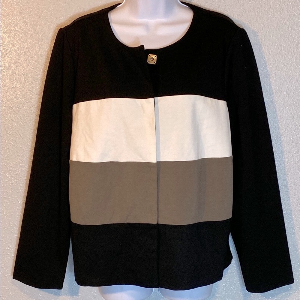 Chico's Black Olive Green and White Blazer Modern Color Block Design